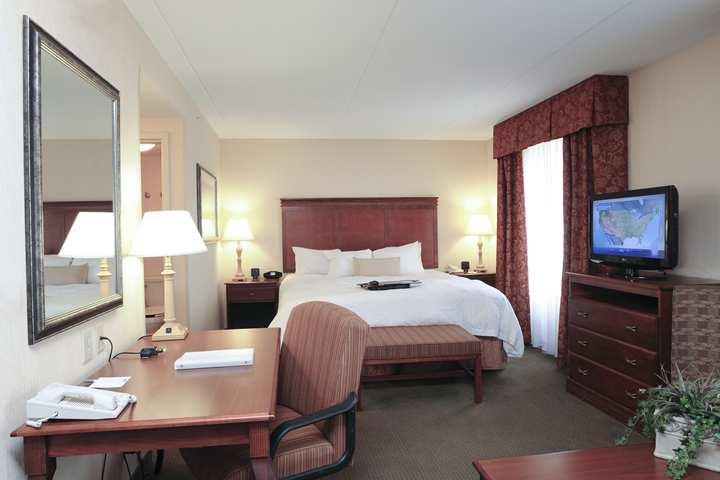 Hampton Inn & Suites Cincinnati-Union Centre West Chester Pokoj fotografie