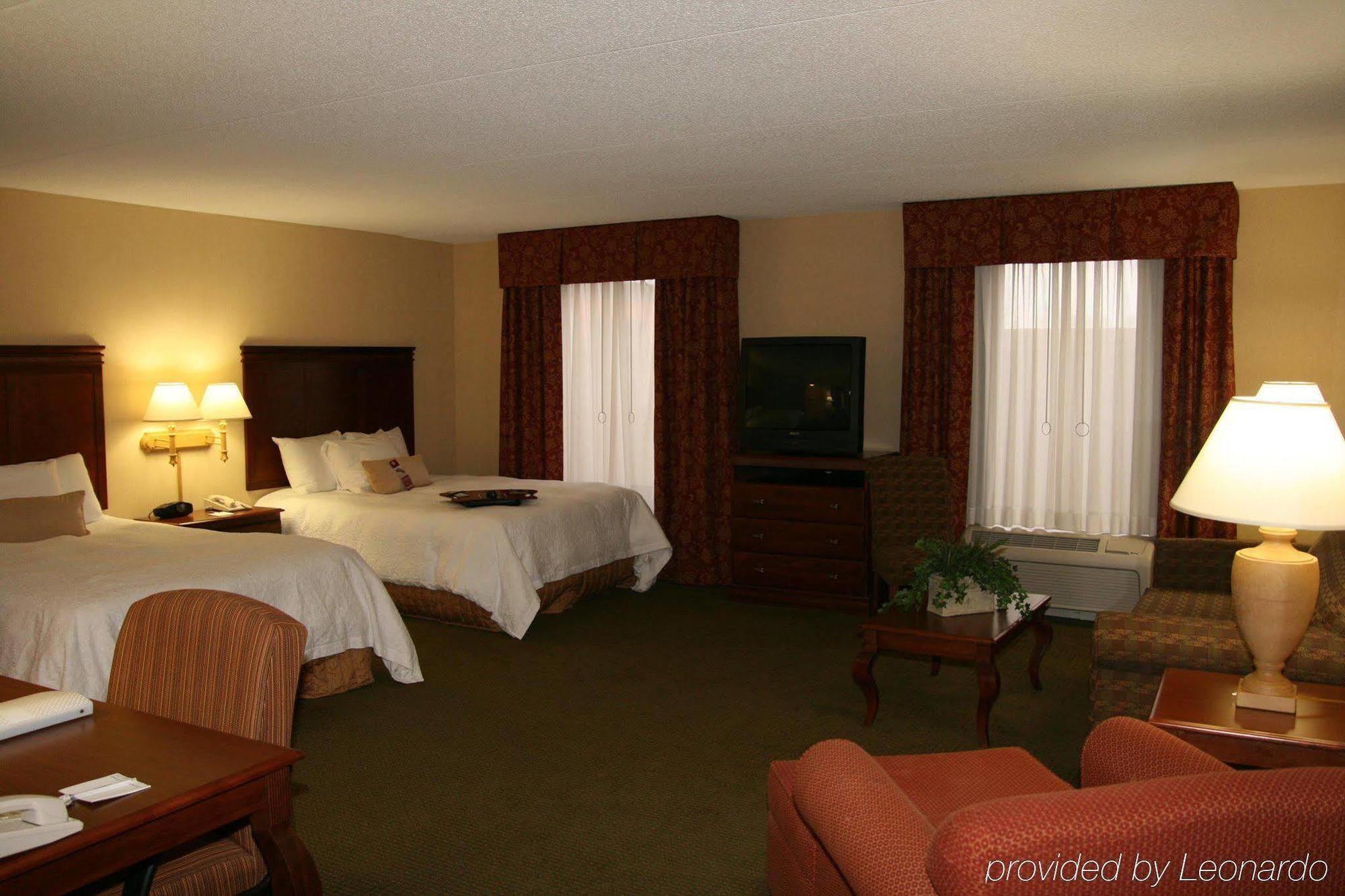 Hampton Inn & Suites Cincinnati-Union Centre West Chester Pokoj fotografie
